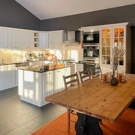 Panoramic In The Heart Of Lägenhet